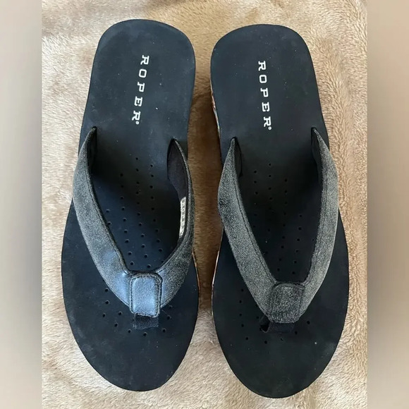 EUC Roper Wave‎ Low Wedge Sandal Women's Size 9 - Picture 8 of 9